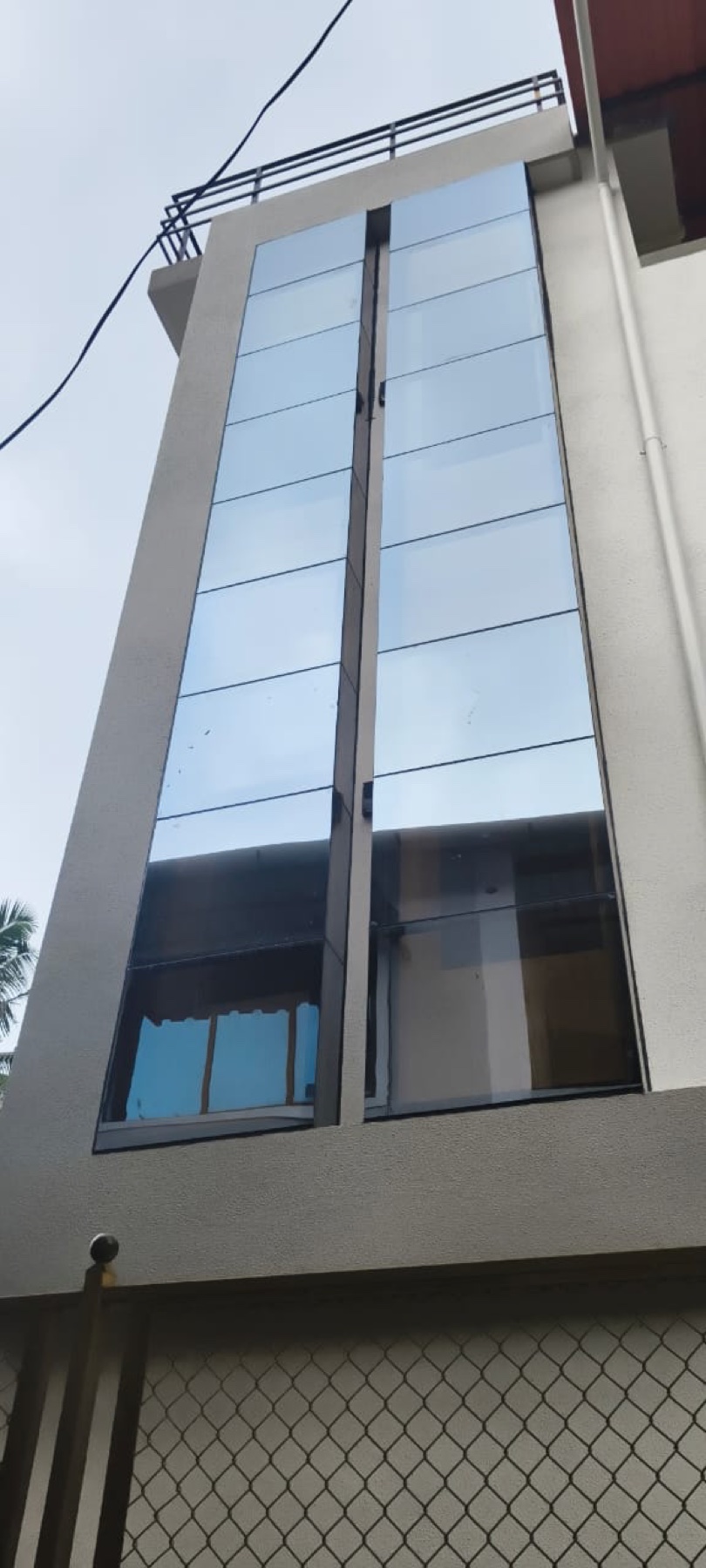 Real Classic Tuff facade glazing project